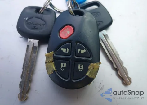 2008 Toyota Sienna Ce из США, поврежденный, VIN 5TDZK23C88S193820